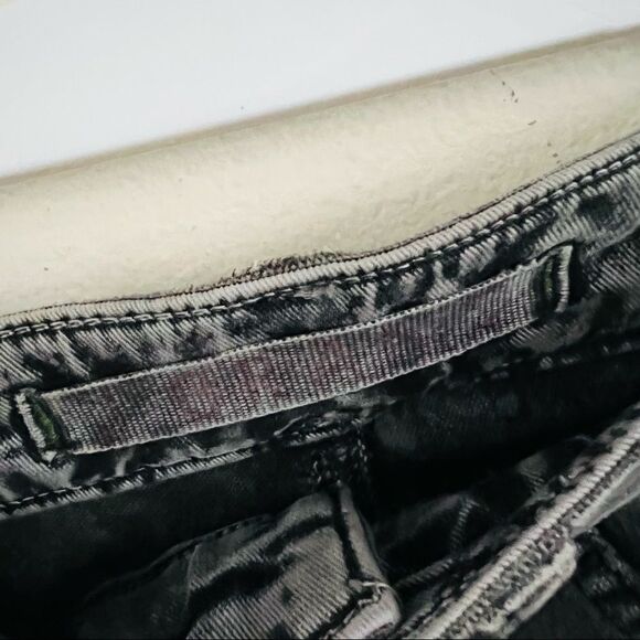 J Brand Women's Black Skinny Jeans Size 24 - Picture 5 of 8